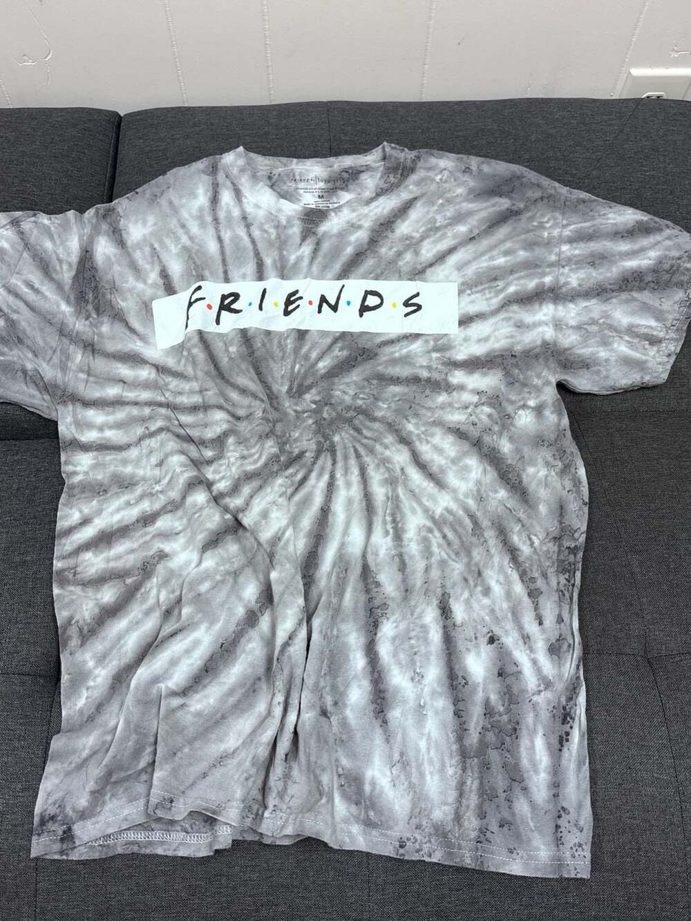 Friends TV Show Love Tribe Gray Spiral Tie Dye Graphic T-Shirt Size M